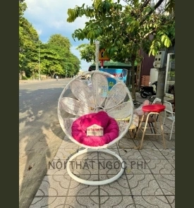 XÍCH ĐI BÔNG HOA TRẮNG