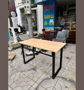 Bàn làm việc chân U 01