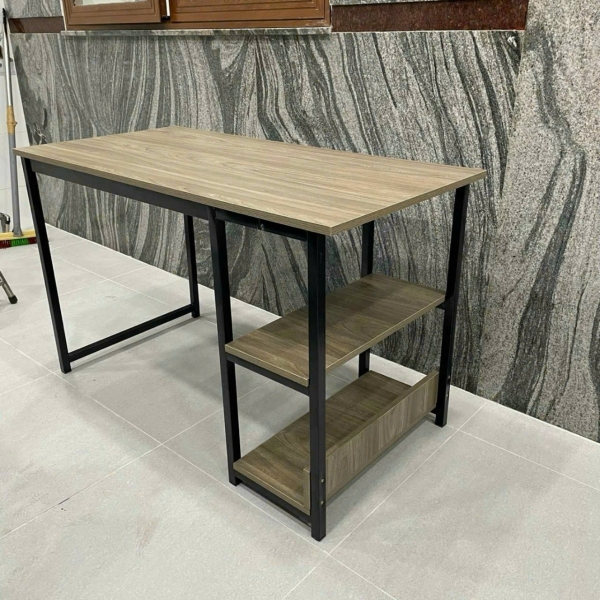 Bàn làm việc 18