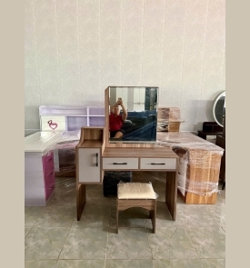 Bàn trang điểm 15