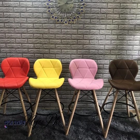 Ghế bar bọc da tam giác simili