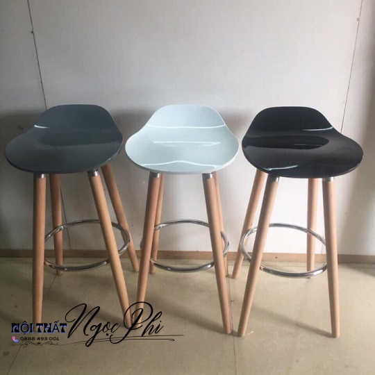 Ghế bar nhựa chân gỗ