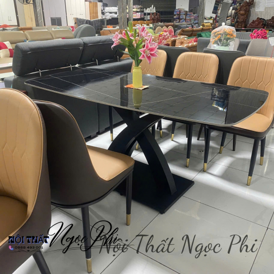 Bàn ăn Mặt Đá Ceramic 42
