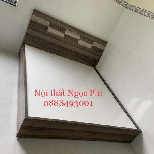 Giường ngủ 13