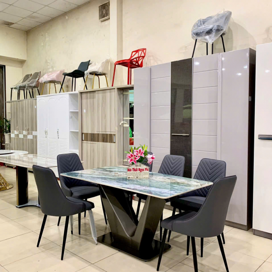 Bàn ăn Mặt Đá Ceramic Cao cấp 43